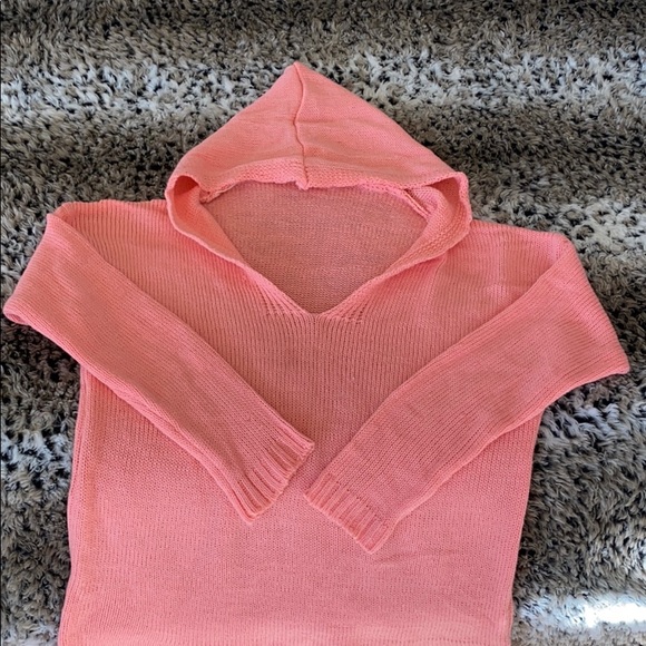 COPY - Hooded Sweater V chest. - Picture 7 of 7